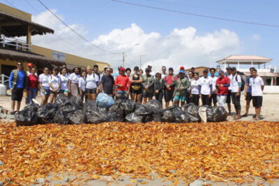 SEMMA Raposa promove ação de conscientização e plantio de mudas de mangue no Porto do Carvão