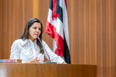 Solange Almeida faz apelo por melhorias na BR-222