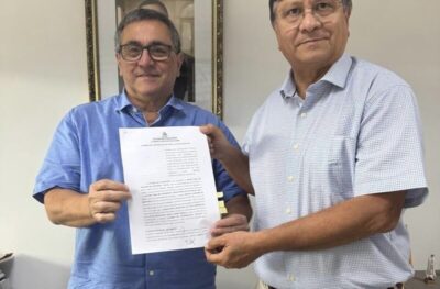 Jones Braga assina convênio com Governo do Estado para pavimentação em bloquetes no Povoado Ilha e ruas de Nina Rodrigues