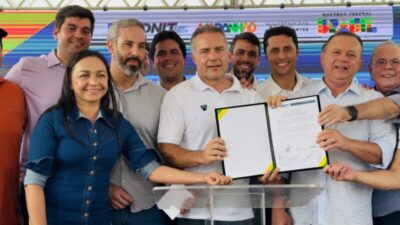 Senadora Eliziane Gama acompanha Ministro dos Transportes na assinatura de ordem de serviço para recuperação de estradas no Maranhão
