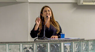 O RETORNO DO “PROJETO DE PODER FAMILIAR