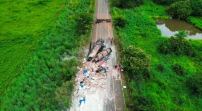 Colisão entre carreta e caçamba deixa um dos motoristas morto na BR-010 entre Estreito e Porto Franco