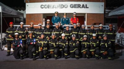 Corpo de Bombeiros celebra 121 anos com formatura e demonstração operacional