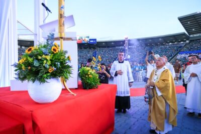 Corpus Christi reúne milhares no Castelão em celebração histórica, com apoio do Governo do MA