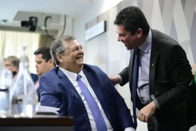 Dino se desculpa após dizer a deputado que reservaria lugar em presídio
