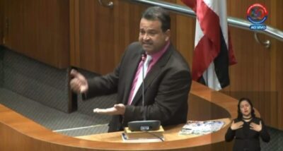 Vídeo: Deputado pede que dinistas entreguem cargos no Governo