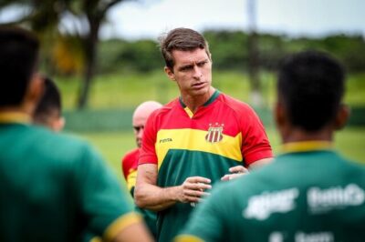 Escalação do Sampaio para enfrentar o Fluminense