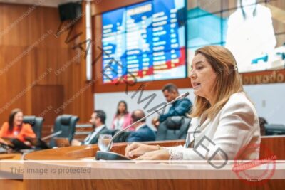 Iracema Vale parabeniza Gedema, Diretoria de Saúde e Sementinha por trabalho realizado no ‘Outubro Rosa’