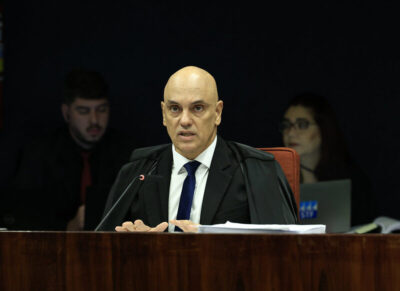 Lacuna para anulação da delação de Mauro Cid!!! Alexandre de Moraes decide arquivar investigação contra Bolsonaro sobre fraude em vacinação