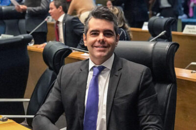 Brandão anuncia Adriano Sarney na MOB; Gilberto Lins irá para o Porto e Joslene segue na Secid