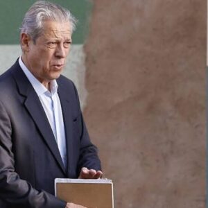 José Dirceu chega ao Maranhão para fechar aliança entre PT e PDT