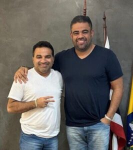 Paulo Victor e Josimar dialogam sobre política