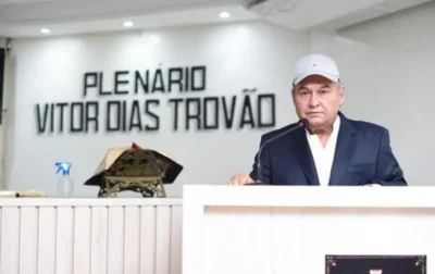 Reforma do telhado da Câmara Municipal de Coroatá vai custar mais de R$ 100 mil