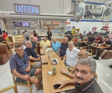 Confraria do Senado recebe Brandão em “sessão extraordinária” no Café do Mateus