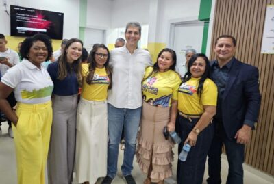Marquinhos celebra reforma do Centro de Saúde da Vila Nova República