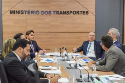Juscelino Filho anuncia importantes melhorias para Santa Inês e região