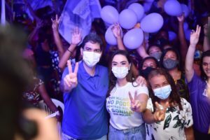 Natássia Weba inaugura Comitê Central ao lado da legítima representatividade popular