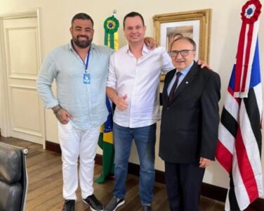 UMBELINO JÚNIOR DECLARA APOIO A CARLOS BRANDÃO