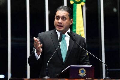 Weverton Rocha elogia MP que isenta do Imposto de Renda quem ganha até dois mínimos por mês