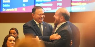 Othelino aceita proposta e retira candidatura a presidência da AL; Iracema será aclamada como a nova presidente da casa