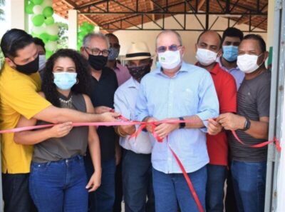 Deputado Hildo Rocha inaugura Fábrica de Farinha administrada por mulheres da comunidade Leite