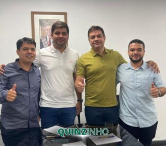Quinzinho cumpre agenda ao lado do Secretário Estadual de Indústria e Comércio e do Deputado Federal Marreca Filho, que declarou apoio à sua pré-candidatura à prefeito de Peri-Mirim