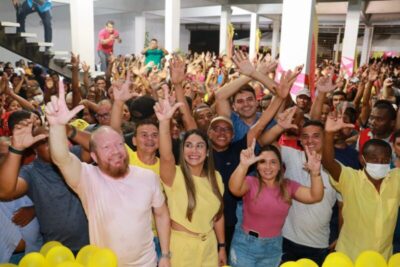 Em São Bento, Othelino recebe apoio à sua reeleição em grande ato político