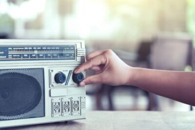 Dança das cadeiras no rádio maranhense fervilha bastidores políticos