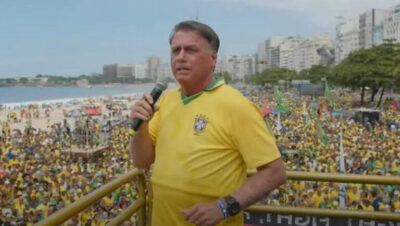 Tá mais que evidente… E que morra!!! Eles querem que eu tenha uma condenação, diz Bolsonaro em ato