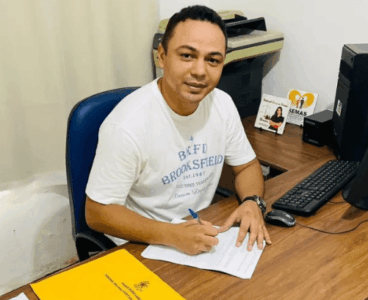 Adriano Freitas contrata empresa por 1,5 milhão para fornecimento de combustível em São Vicente Férrer