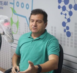 Simplício fala em união e diz que o Maranhão não pode cair em mãos erradas