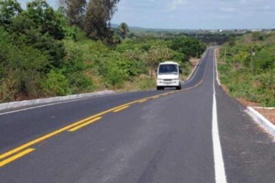 Homem morre em acidente na BR-316 em Timon após colidir com carreta parada
