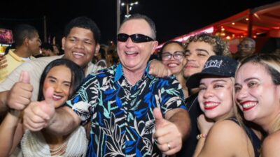 Brandão antecipa salário, decreta ponto facultativo e coloca ônibus de graça durante o Carnaval no Maranhão