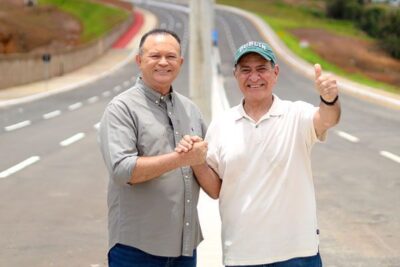 Brandão e Aparício entregam 1ª etapa da Avenida Metropolitana que liga BR-135  ao Conjunto São Raimundo