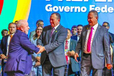 Brandão participa de ação do governo federal em Brasília