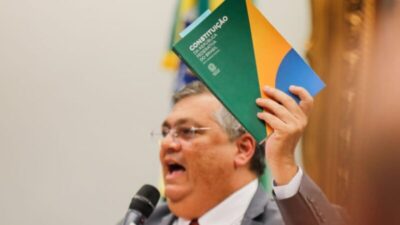 Dino endurece contra redes sociais e fala em ‘chamar a polícia’
