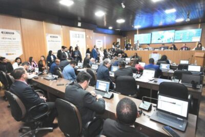 Aprovado orçamento municipal de R$ 4,7 bilhões para 2024