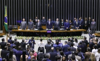 Câmara Federal realiza sessão pelos quarenta anos da reabertura política do país