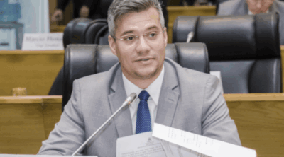 Neto Evangelista fecha com MDB