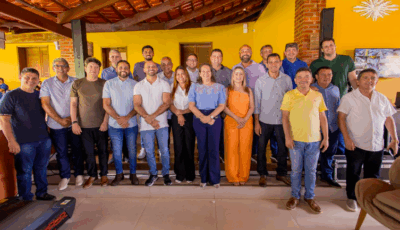 Prefeitos do Médio Sertão também estão com Roberto Costa