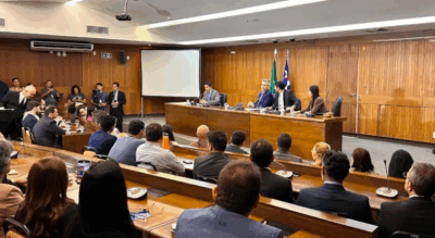 Pedidos de vistas adiam conclusão de sabatina de Flávio Costa