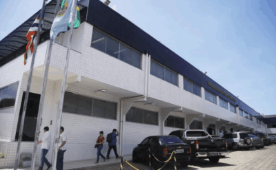 Deputados são flagrados em superintendência da PF em São Luís