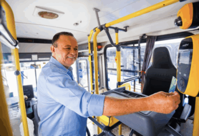 Na contramão de Braide, Brandão oferece voucher de R$ 100 para pacientes em tratamento de saúde inadiável