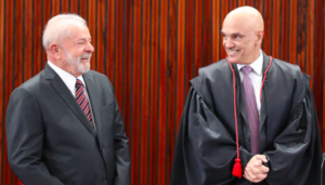 Bolsonaro debocha de Lula e Alexandre de Moraes no Dia da Mentira