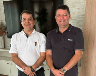 Dr. Hilton Gonçalo e Enoque Mota discutem cenário político de 2026