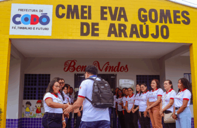 Prefeito Chiquinho FC entrega creche Eva Gomes de Araújo totalmente reformada