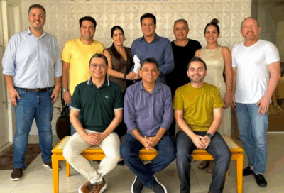 Governador interino, Camarão, tem almoço com oposicionistas