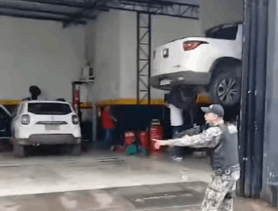 PM frustra assalto e prende trio que tentava fazer arrastão em oficina no São Cristóvão