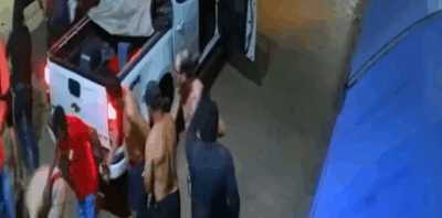 Grupo com fuzis faz reféns e explode caixas eletrônicos em Carolina