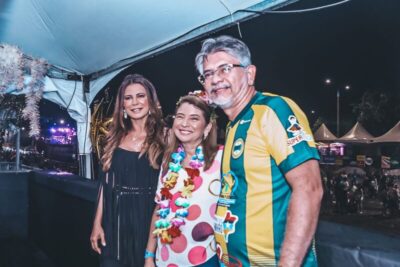 Iracema Vale prestigia terceira noite do Carnaval de Barra do Corda